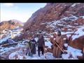إزالة الثلوج من طريق صعود جبل موسى