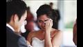 عروس تنهار من البكاء في حفل زفافها- والسبب مفاجأة 