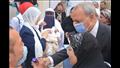 محافظ القليوبية يدشن حملة التطعيم ضد شلل الأطفال في المركز الطبي ببنها