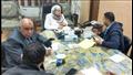 جيهان عبدالمنعم نائب محافظ القاهرة خلال الاجتماع (