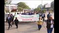 رئيس جامعة أسيوط يقود مسيرة قادرون باختلاف في اليوم العالمي لذوي الهمم (9)