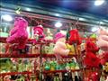 هدايا الفالنتين تزيّن محلات القاهرة في ليلة عيد الحب