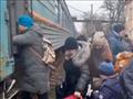 الطوارئ الروسية ترسل قطارًا لنقل لاجئي لوغانسك