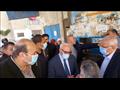 محافظ بورسعيد يراقب جودة رغيف الخبز المدعم