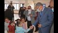 محافظ المنيا يتابع  حملة التطعيم ضد شلل الأطفال  