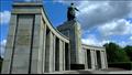 نصب تذكاري سوفيتي في برلين