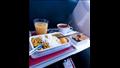  لماذا يختلف مذاق الطعام عند السفر على متن الطائرة