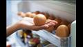 لا ينصح الخبراء بتجميد البيض الموجود في القشرة لأن المحتويات بالداخل من المحتمل أن تتوسع وتتلف القشرة