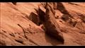 باب على سطح المريخ يشبه قبور الفراعنة 