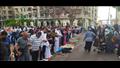 المئات يؤدون صلاة عيد الفطر بمسجد المرسي أبو العباس في الإسكندرية