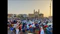 أهالي السويس يؤدون صلاة العيد بالمساجد والساحات