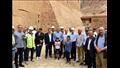 رئيس الوزراء يتفقد مشروع تطوير منطقة وادي الدير 