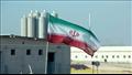 العلم الإيراني في محطة بوشهر للطاقة النووية