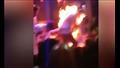 رجل يشعل النار في نفسه بالخطأ أثناء أداء حركات بهلوانية