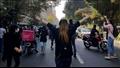 حشود من المحتجين في إيران كانوا يرددون الموت لخامئ