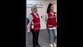 ياسمين صبري تتطوع مع الهلال الأحمر من أجل غزة (6)