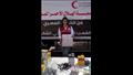 ياسمين صبري تتطوع مع الهلال الأحمر من أجل غزة (3)