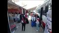 طالبات جامعة المنيا يتوافدن على التبرع للدم لمصابي القصف على غزة الفلسطينية