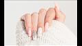 الأظافر الملكية تزين أصابع النساء في خريف وشتاء هذا العام