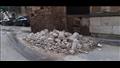 إزالة أجزاء متهالكة من عقار بحارة دويك في الإسكندرية 