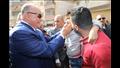 محافظ القاهرة يتفقد لجنة مدرسة النصر سكول بالمطرية