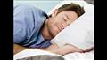  يساعد النوم على الجانب الأيسر على منع الشخير