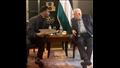محمد رمضان مع الرئيس الفلسطيني 5