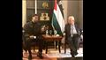محمد رمضان مع الرئيس الفلسطيني 1