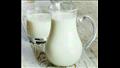 الحليب من المشروبات الثقيلة التي تُعطي شعورًا بالشبع والانتفاخ بعد تناول الفسيخ والرنجة