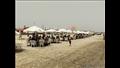 مواطنون يستمتعون بالويك إند على شواطئ بورسعيد 