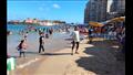 إقبال على شواطئ الإسكندرية في العيد (7)