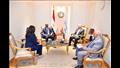 لقاء كامل الوزير سفيرَ رواندا (4)