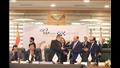 المصرية للمطارات توقع عقدا لتشغيل مطاعم وكافيتريات مطار الغردقة (3)