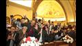 المصلون يستقبلون السيسي بكاتدرائية العاصمة الجديدة 