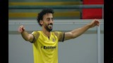 أحمد عبد القادر لاعب قطر القطري