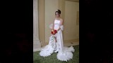 فستان يُشبه أجنحة الطائر 