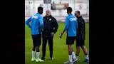 أول ظهور للسويسري جروس بتدريبات الزمالك