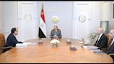 جانب من لقاء الرئيس السيسي برئيس الحكومة ووزير الت