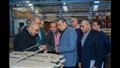 وزير الإنتاج الحربي يتفقد شركة شبرا للصناعات الهندسية (2)