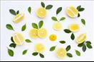 الليمون من أهم العلاجات والفاكهة المهمة للبشرة سواء كان شرب عصير أو استخدامه على البشرة 