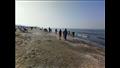 إقبال كبير من المواطنين على شواطئ بورسعيد (1)