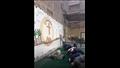 صائمون يؤدون صلاة المغرب داخل كنيسة (4)