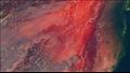 بحيرة النطرون ذات اللون الأحمر الدموي في تنزانيا