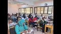 سفير السودان ومدير تعليم الجيزة يتفقدان امتحانات شهادة الأساس السودانية (8)