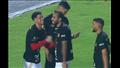 رقص لاعب الأهلي احتفالا بقلب الدوري