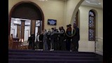 الأسرة تتلقى العزاء في وفاة الراحل احمد عدوية 