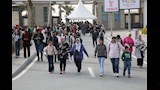 معرض الكتاب يُسجل حضورًا جماهيريًا يتجاوز 445 ألف زائر خلال اليوم الثاني 