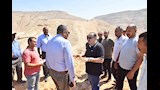 محافظ أسيوط يتابع أعمال تنفيذ المحور التنموي الجديد بين البداري وطريق البحر الأحمر  (24)