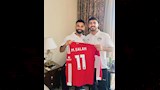 محمد صلاح يهدي قميصه إلى محمد ربيعة