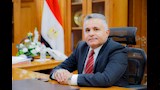الدكتور أشرف حنيجل رئيس جامعة السويس
